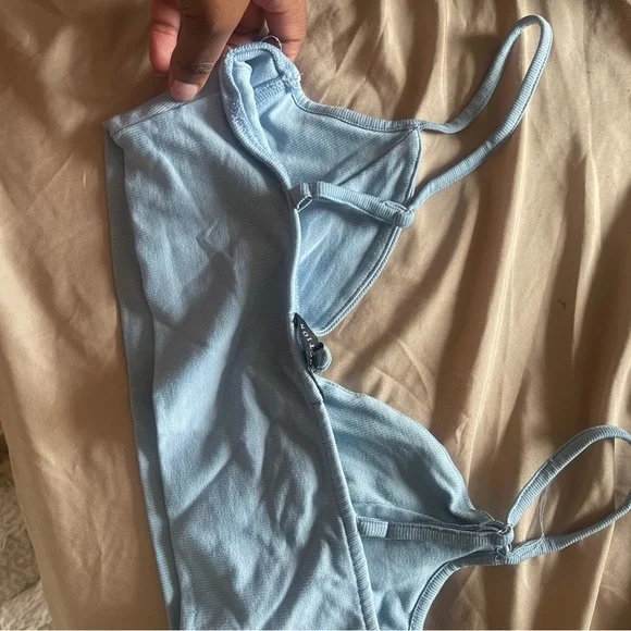 Multiple tops - Picture 5 of 11